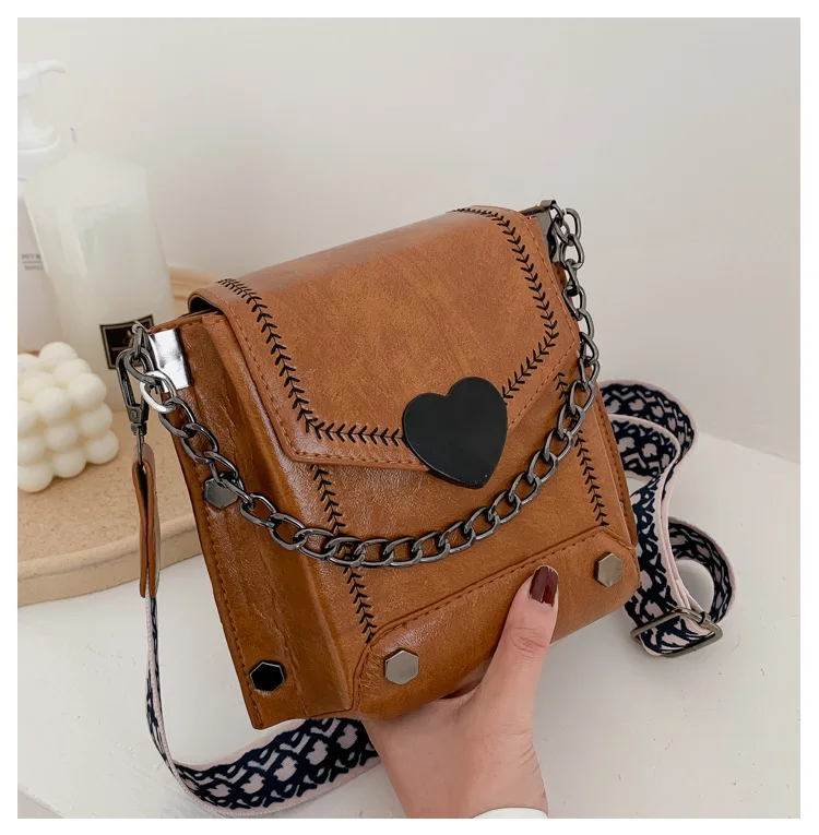

Vintage France Style Armpit Bag 2021 Fashion Ladies Handbags Leather Bucket Girls Crossbody Purses and Handbags for Women, 4 colors