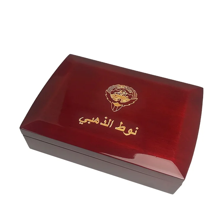 

Noble Elegant High- Glossy Red Piano Lacquer Wooden Packaging Medal Boxes Custom With Laser Engraving Logo