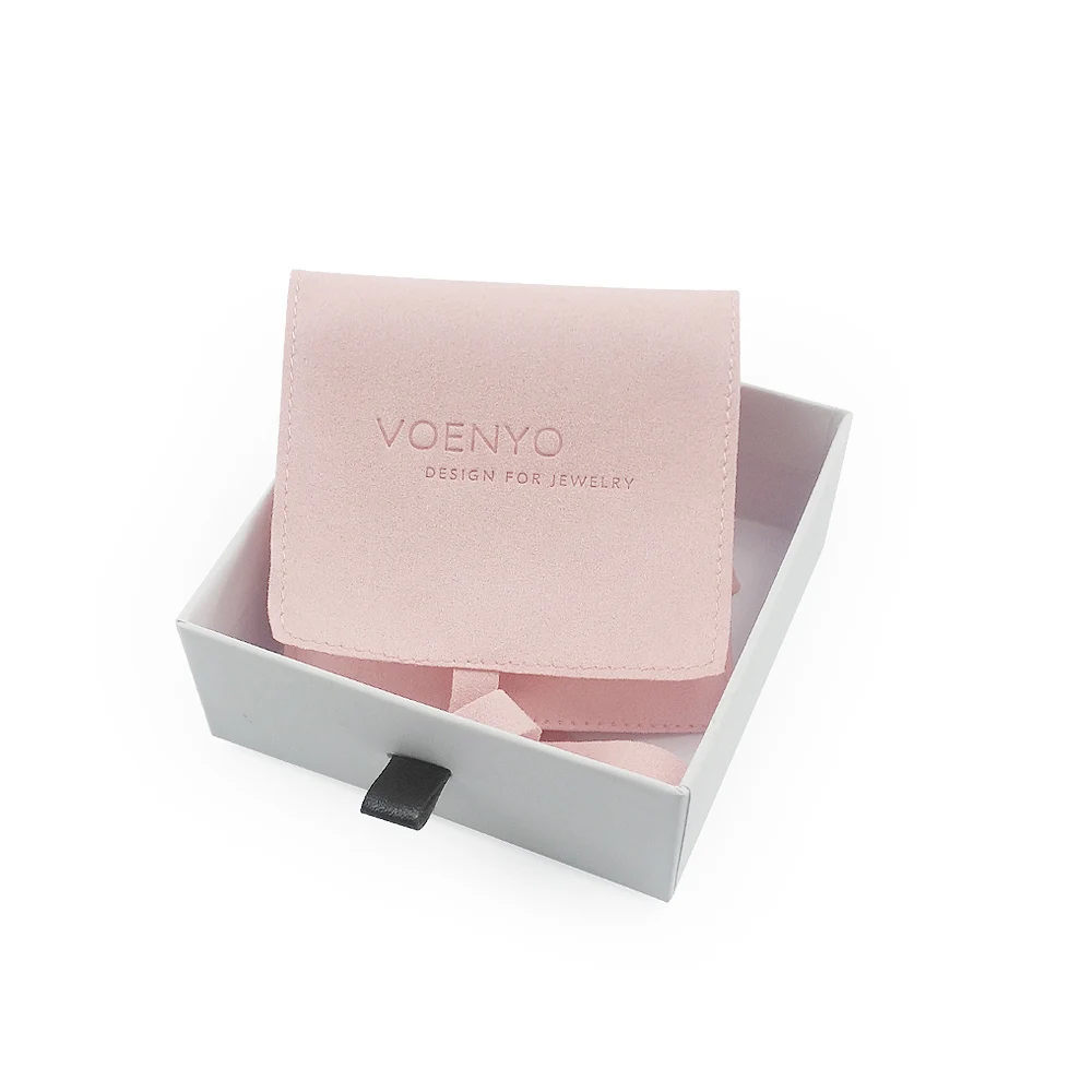 

VOENYO custom logo deboss jewelry packaging flap bag cream pink microfiber envelope jewellery pouch bag
