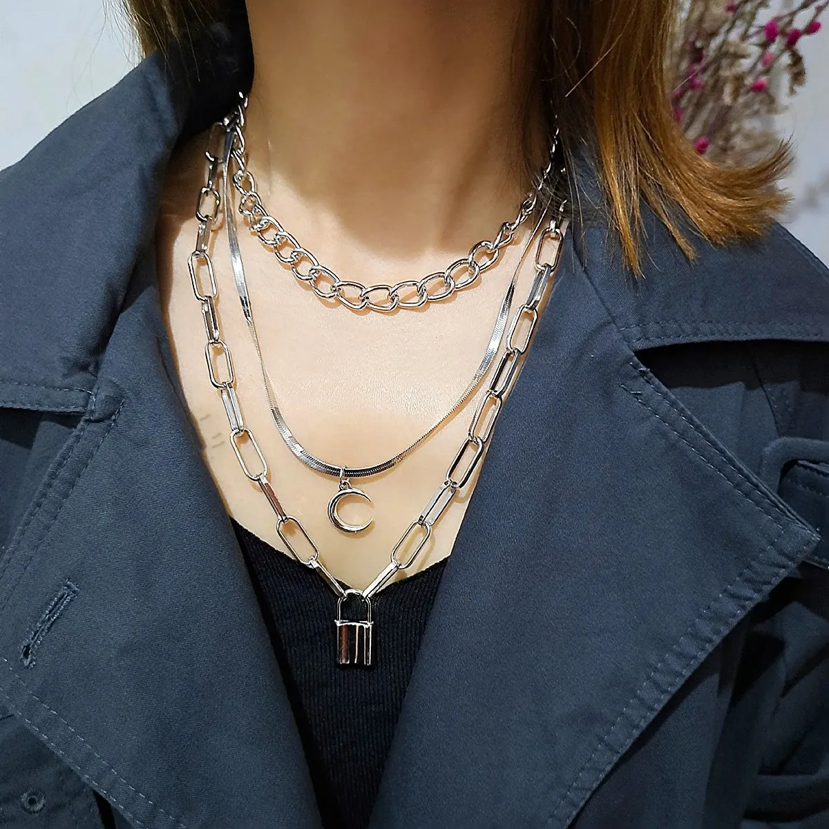 

Hip hop silver chain Moon lock set three in one layered necklace, As pic