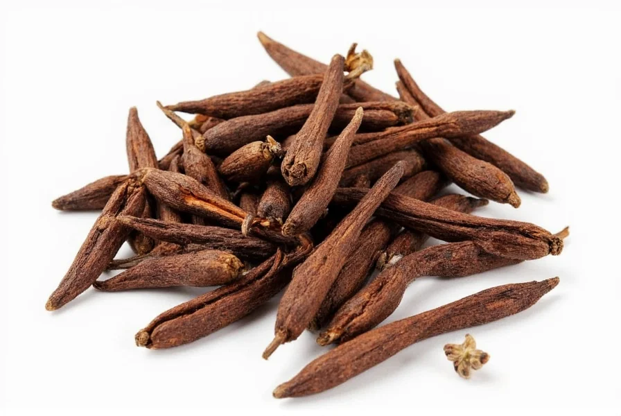 Cloves Images: Visual Guide to Identifying This Essential Spice