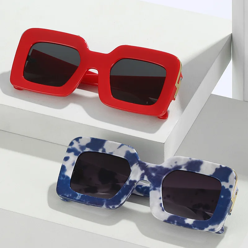 

2023 new arrivals designer glasses shades famous brand luxury men lentes gafas de sol uv400 classic wholesale sunglass for women