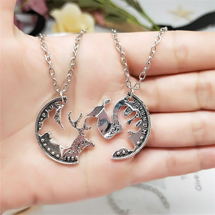 

2Pcs/set Couple necklace Silver Elk Pendant Necklace For Women Couple Lover Necklace Jewelry Gift