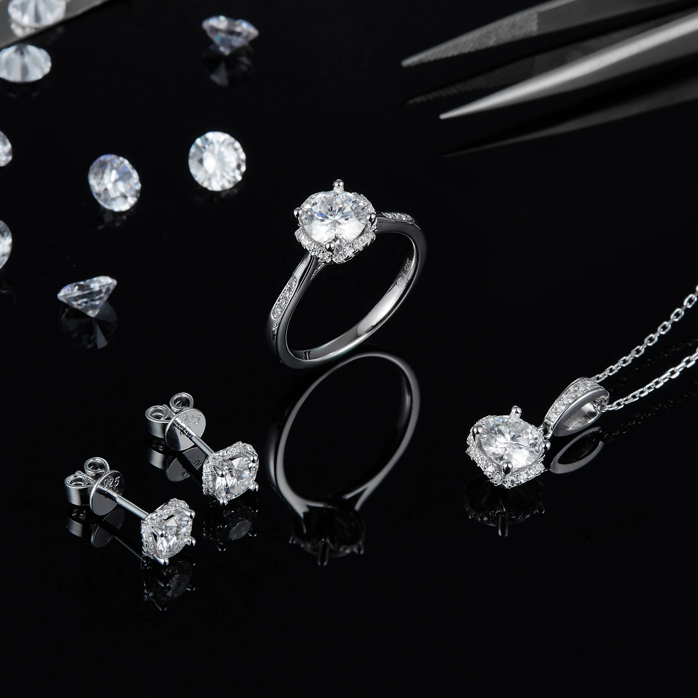 

Abiding Jewelry Wholesale Silver Women Ring Necklaces And Earrings Jewelry Sets With Moissanite