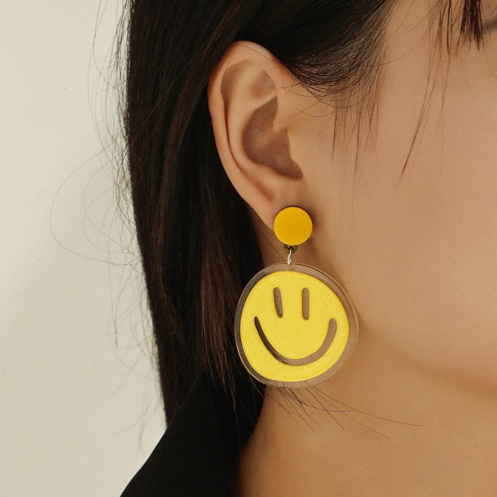 

JL New Design Lovely Smiley Face Earrings Fashionable Girls Acrylic Geometric Earrings Fun, Gold