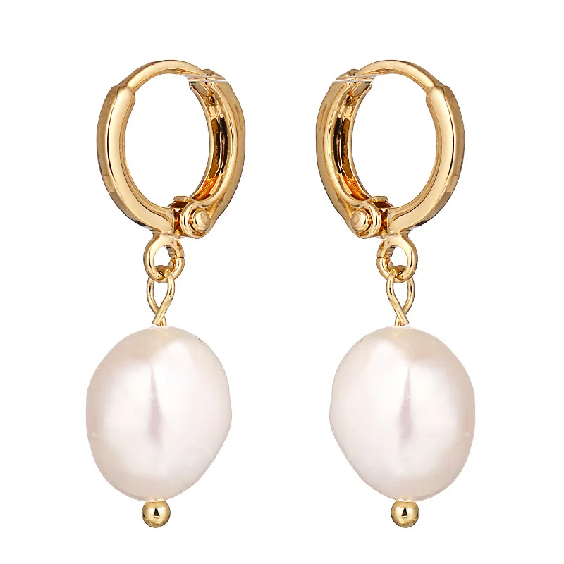 

Fashion New Design 14K Real Gold Plated Natural Freshwater Pearl Round Huggie Earring, As picture shows