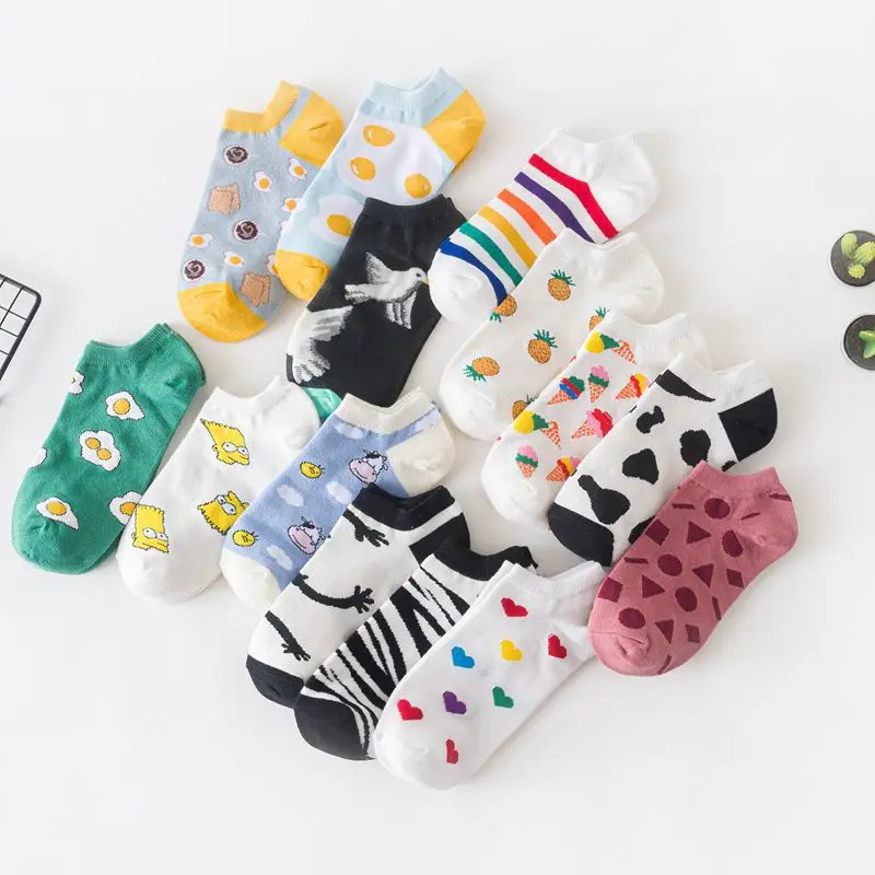 

Wholesale Lady Fashion Wind Pineapple Bird Poached Egg Cow Cartoon Colorful Cotton Sock Girls Ankle Socks