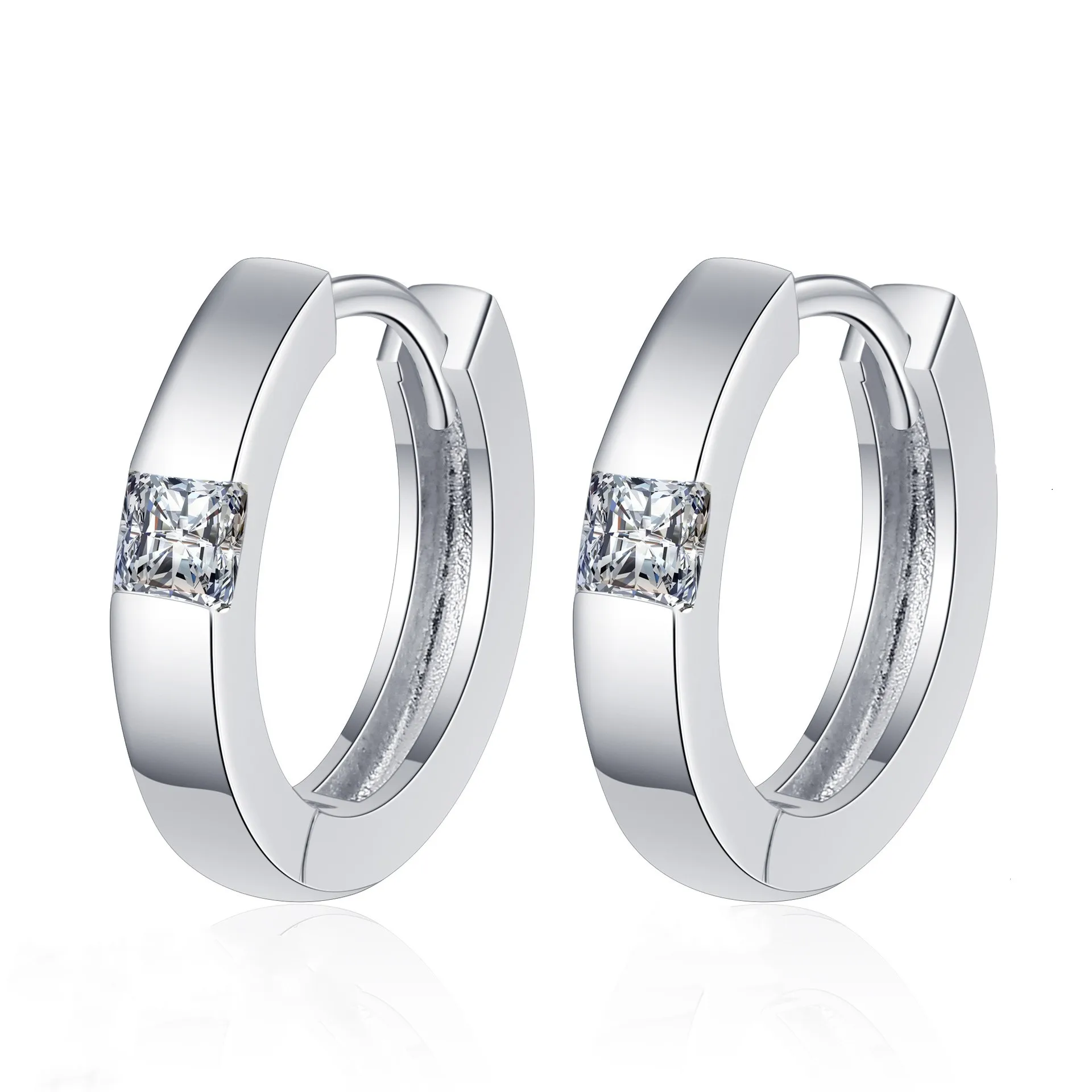 Factory Wholesale Simple Design 0.3Carat Princess Cut Moissanite Earrings 925 Sterling Silver Moissanite Earrings for Women