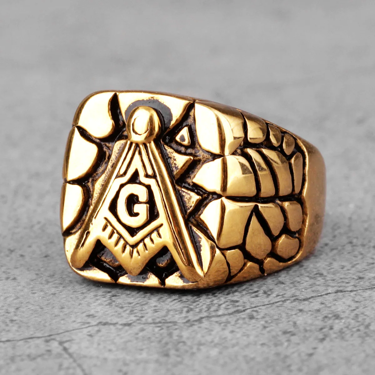 

Retro Freemason Illuminati Masonic Stainless Steel Mens Rings Punk Hip Hop for Male Boyfriend Jewelry Creativity Gift Wholesale