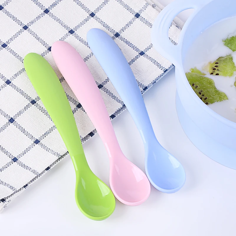 

High Quality Bpa Free Soft Tip Feeding Baby Spoons Spoon Silicone Baby, Quarlz pink, cold blue, apple green