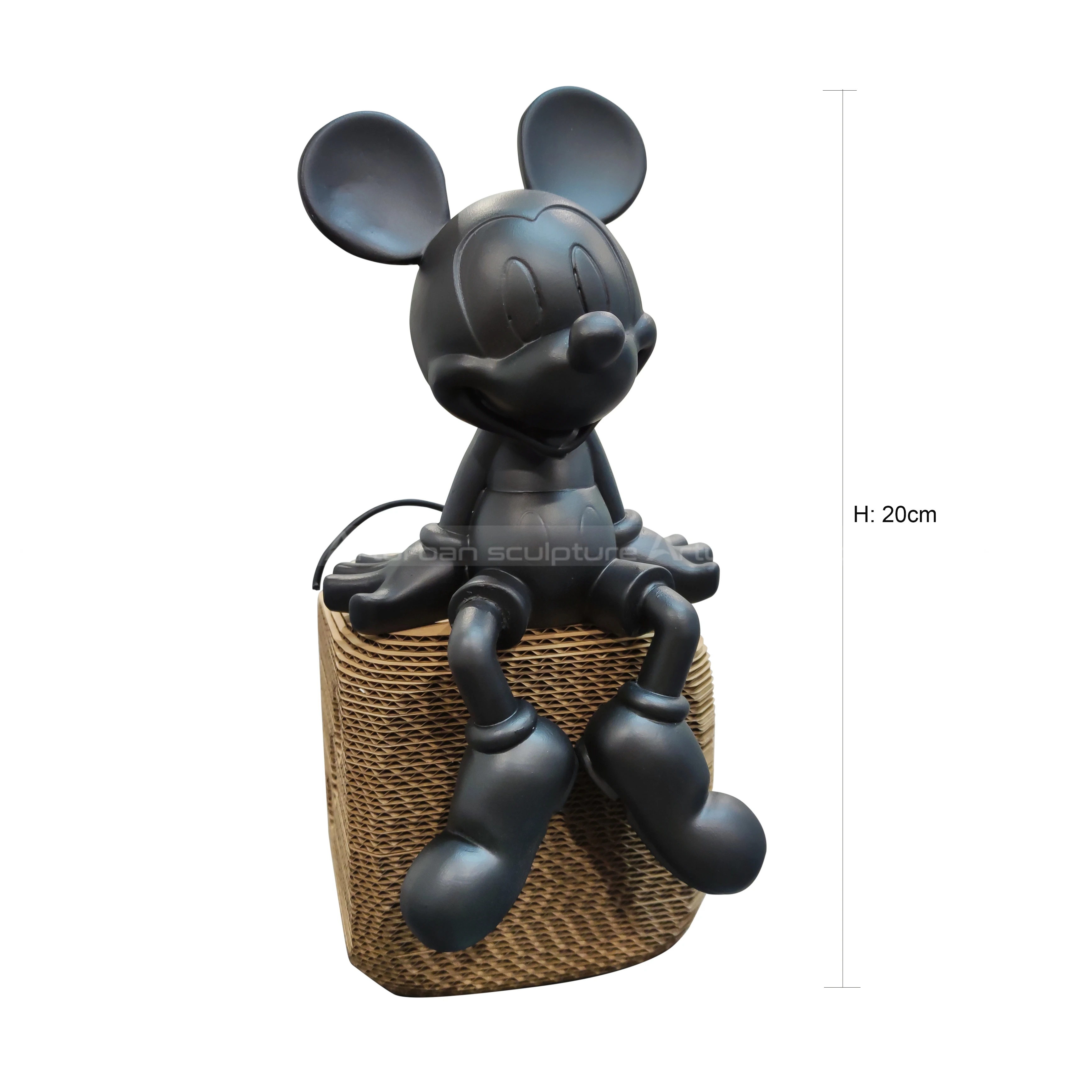 

Resin Craft Home Figurine Statue Office Ornaments Sculpture Mickey Sculpture