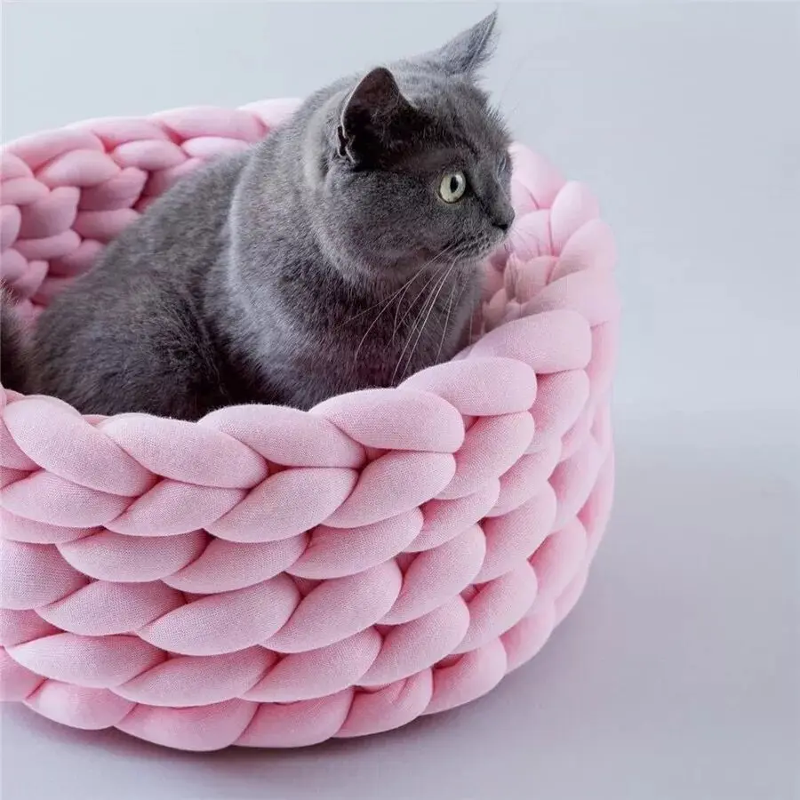 

Premium Quality Multi-colors Handmade Chunky Knitted Cat Dog Beds Cuddler Cozy Knit Cotton Yarn Cat Pet Dog Bed Washable