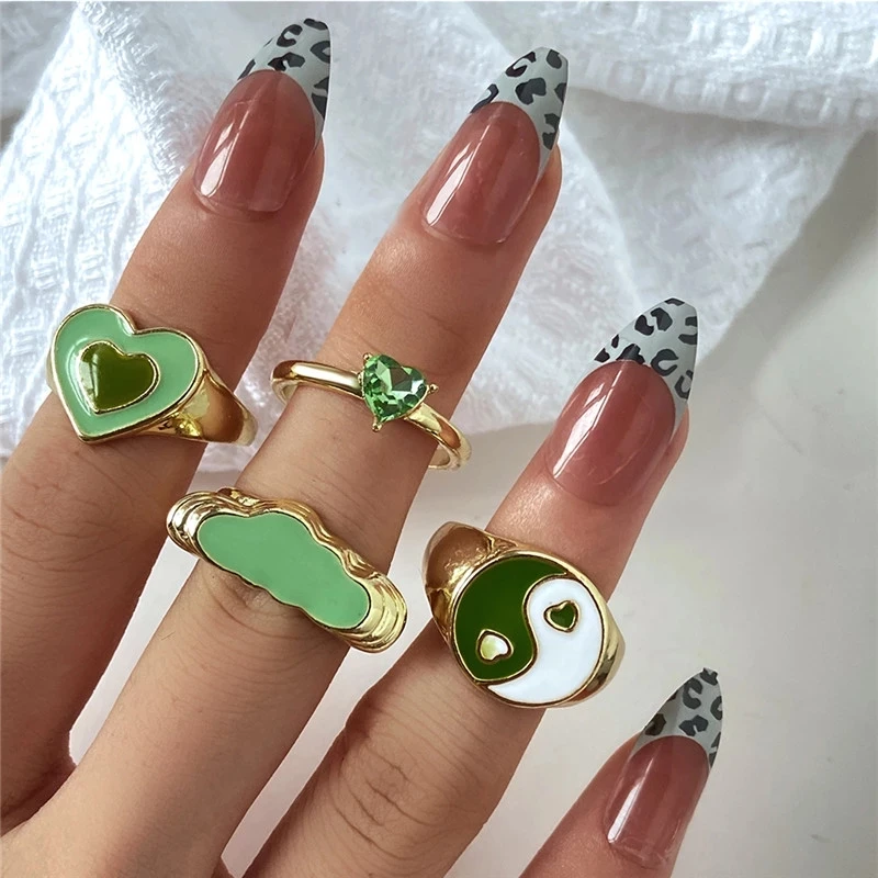 

Vintage Green heart-shaped ring set ladies bohemian geometric resin hollow metal y2k ring set wholesale jewelry party, Gold plated