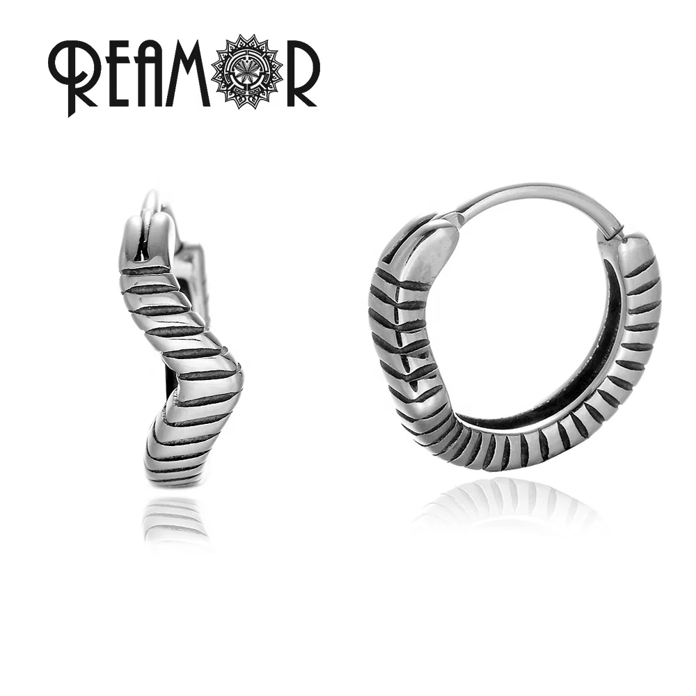 

REAMOR Vintage Punk Chain Link Pattern Irregular Shape Hoop Hypoallergenic Stainless Steel Personality Earrings for Men Stud Ear