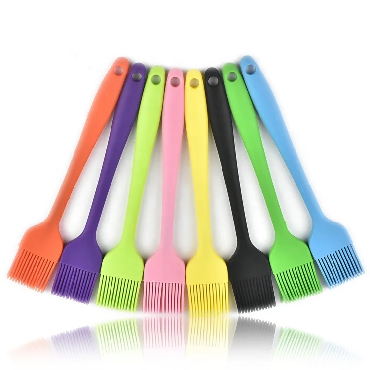 

Small BBQ Non-stick Food Grade Kitchen Silicone Oil Brush 21cm