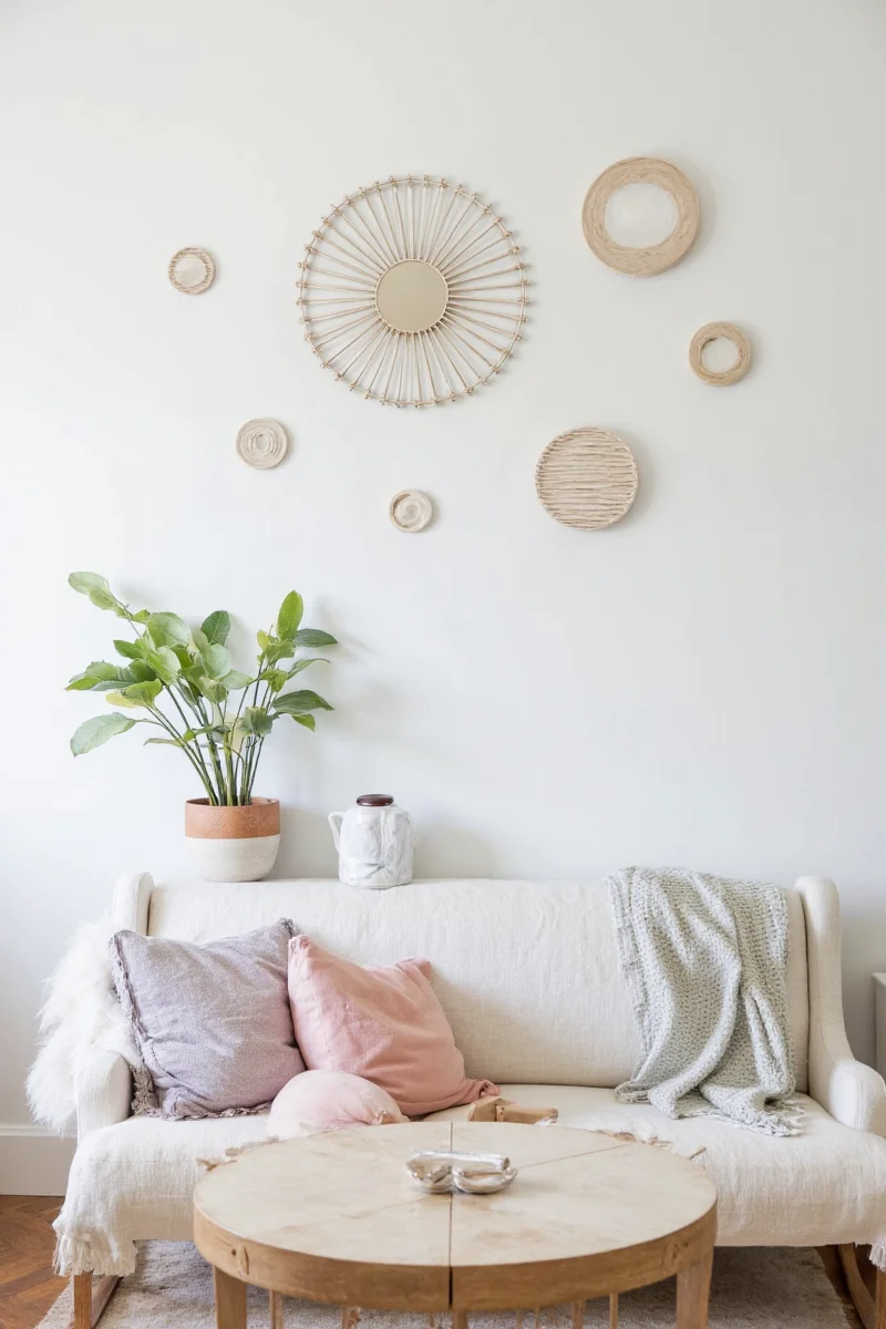 How circular shapes affect mood in interior design