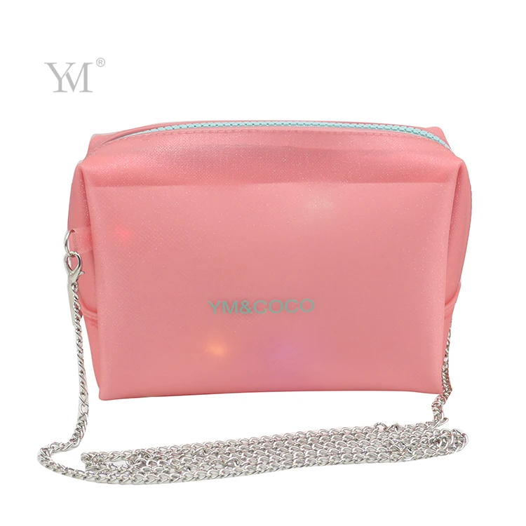 

OEM ODM Soft Touch Make up Bag Cosmetic Bag Fashion Pouch with Chain Pink YM or Customized Custom Zipper TPU Acceptable TS-137-1