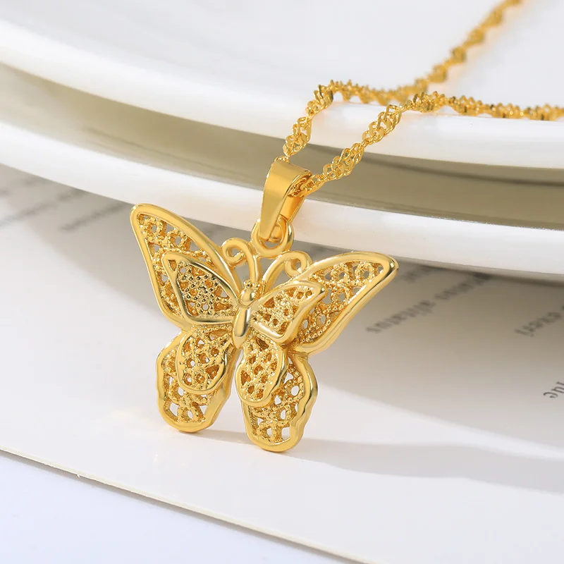 

Jewelry Pendant Necklace Water Wave Chain Gold Filled Necklace Chunky Jewelry Stainless Steel Butterfly Necklace