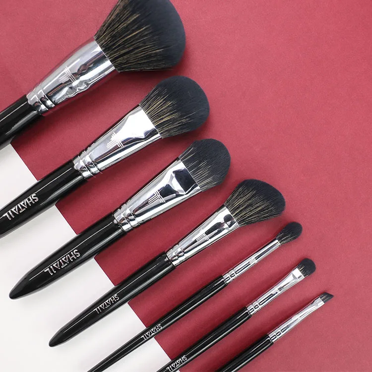 

Wholesale Professional Custom Logo Vegan Private Label Makeup Brushes, Customized color