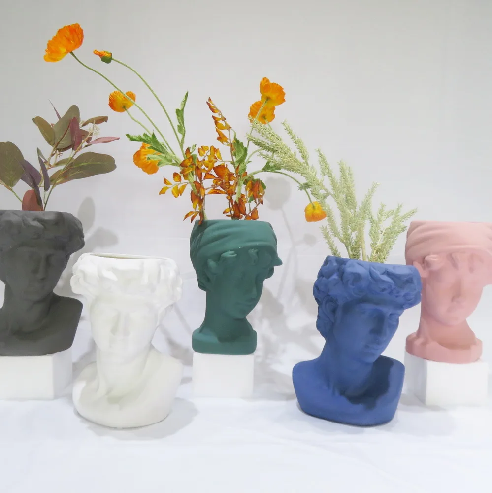 

Nordic simple white and black matte handmade ceramic vases Japanese zen coarse pottery ware flower arrangement decoration, Customized