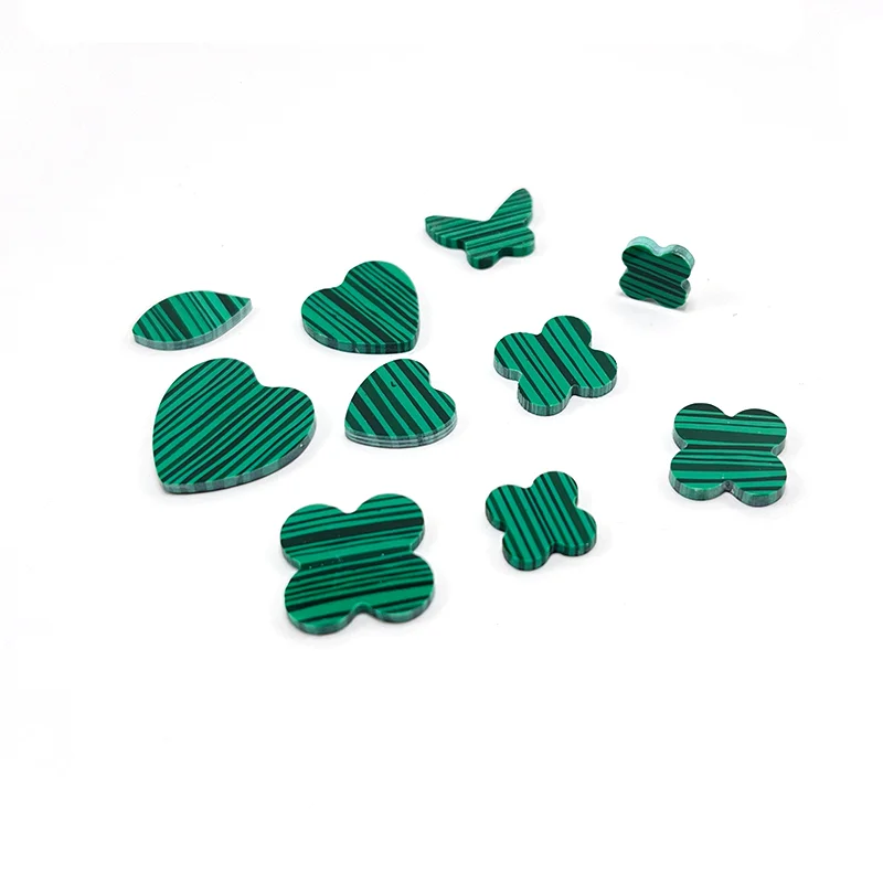 

Pasirley Customized 2mm Natural Stone Beads Synthetic Malachite Gemstone in Various Sizes Four Leaf Clovers Heart-Shaped