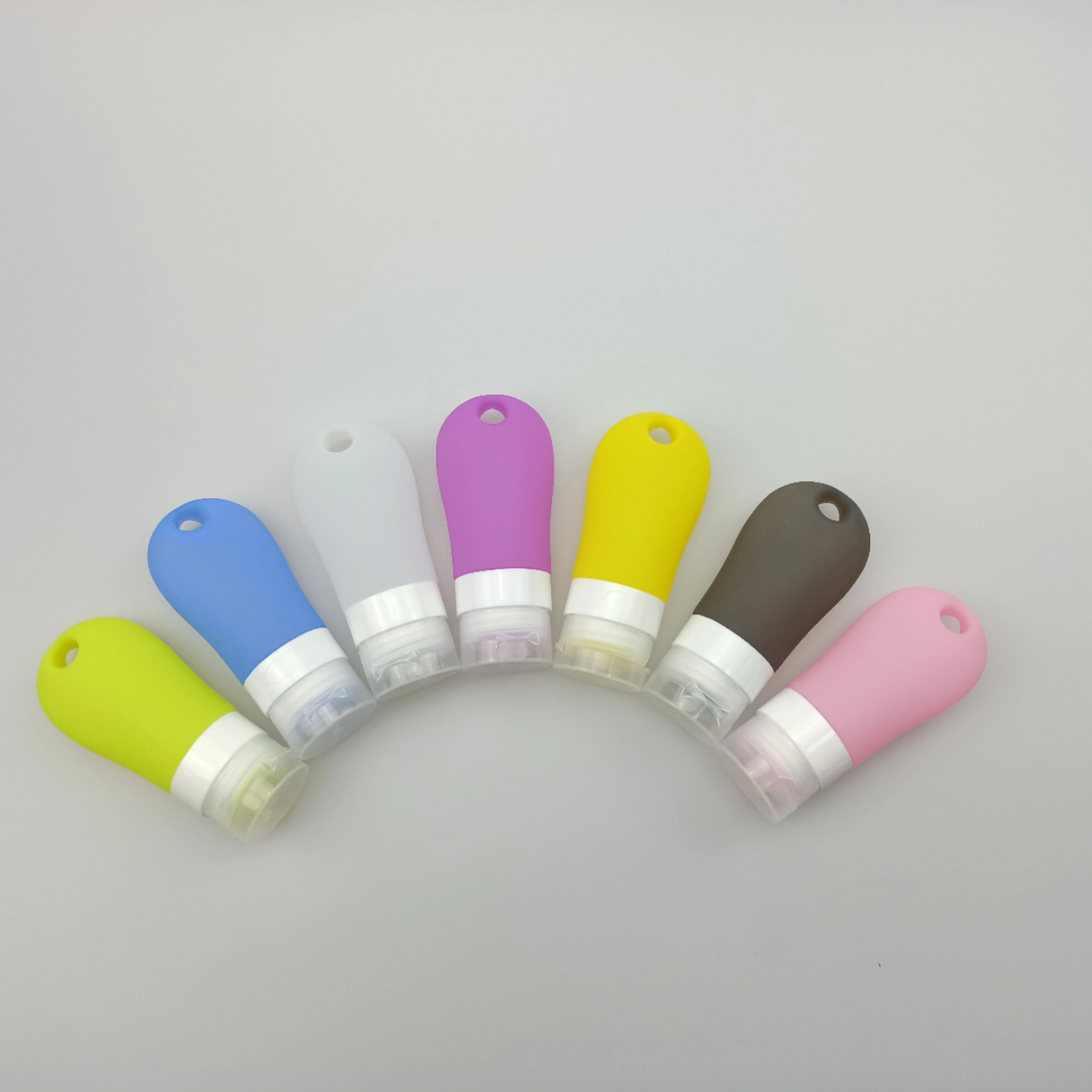 

Factory Wholesale 60ml Portable Silicone Travel bottle