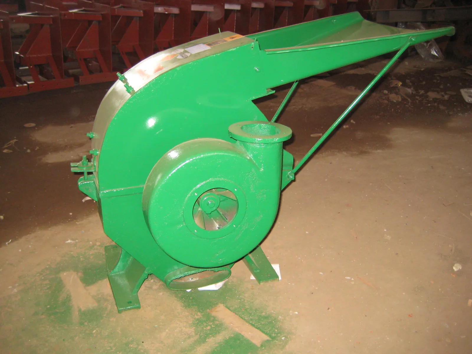 Small Vertical Pto Grinder Mixer Poultry Feed Mill And Grinder Combos