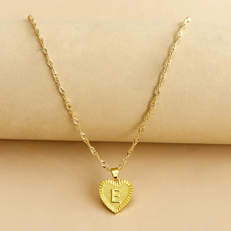 

Wish best selling lucky letter necklace hexagon Imitation Gold Pendant Necklace peach heart clavicle chain in stock