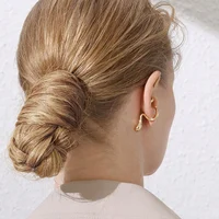 

Fashion Jewelry Symmetry Curved Snake Ear Cuffs Gold Color Brass Ear Clip on Earrings for Women Wholesale 191078
