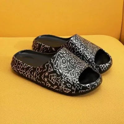 

House slippers yeezy men Custom Unisex Designer Slipper Yeezy Slippers Slides for Men and women, Color