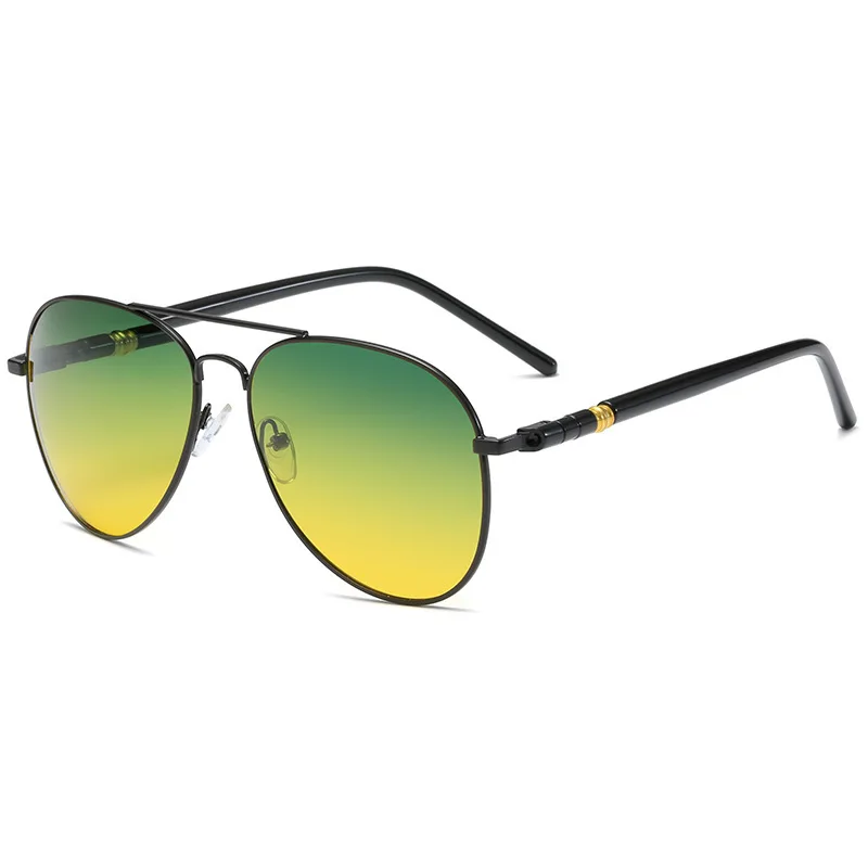 

spot wholesale outdoor sports cycling Day and night dual-use color-changing polarized toad mirror driving sunglasses mens