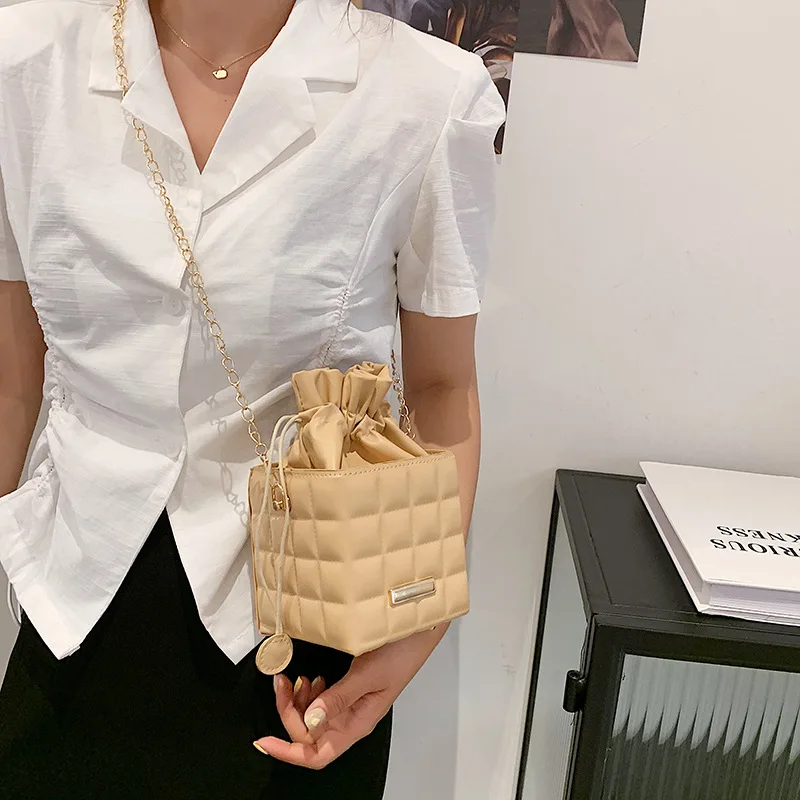 

Candy Color Cute Design Bucket Bag Splice Pu Handbag Mini Jelly Purses With Quilted Chain