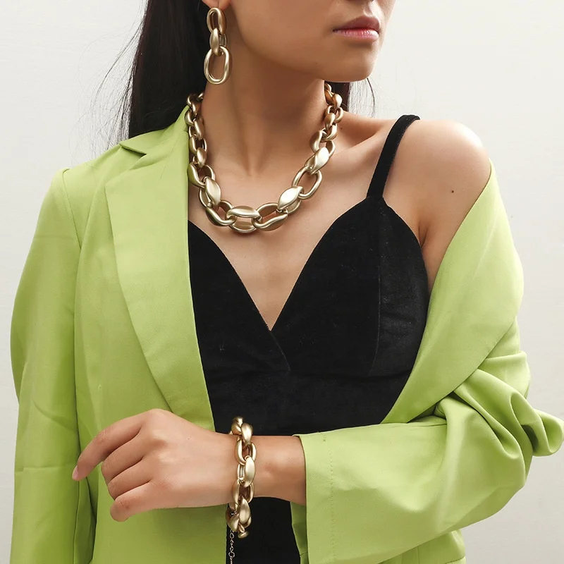 

Wholesale womens punk hyperbole chunky gold plated necklace bracelet earrings jewelry set