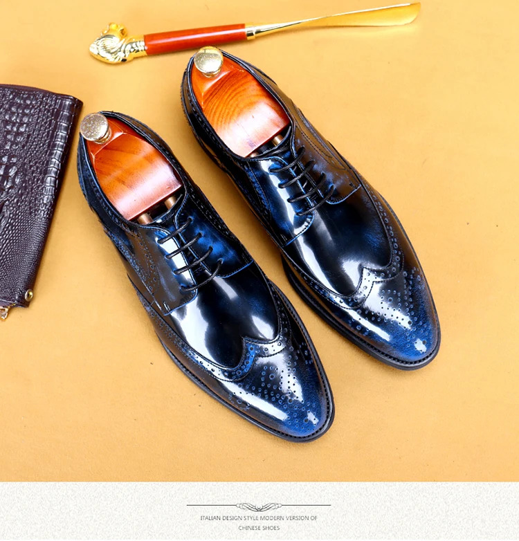 

Men's business leather shoes Bullock retro gentleman lace-up male British pointed toe carved patent leather polished dress shoes