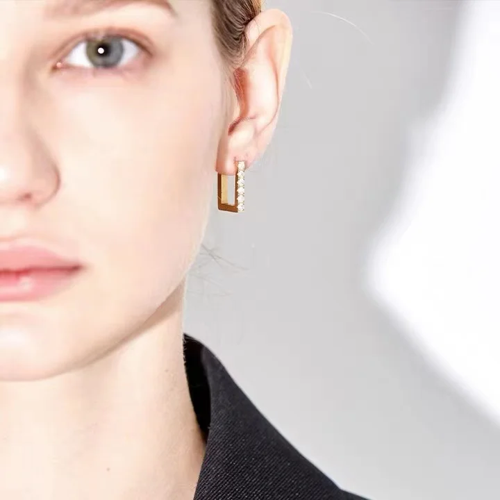 

Gift Fashion Designer Jewelry Popular Brands Stainless Steel Hoop Earrings 18k Gold Filled Ear Rings