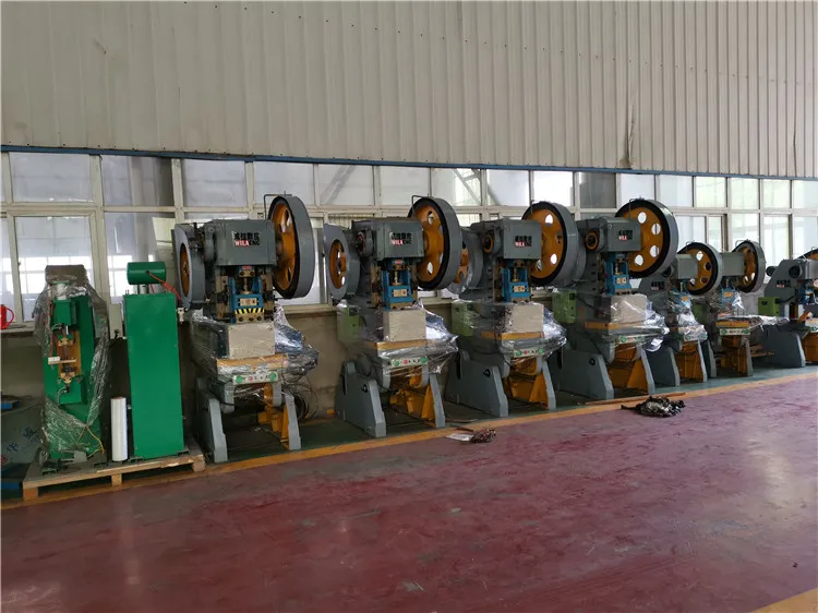 Stainless Steel Ushaped Pipe Clamps Used To Pipe Fittings Pipe Clamp