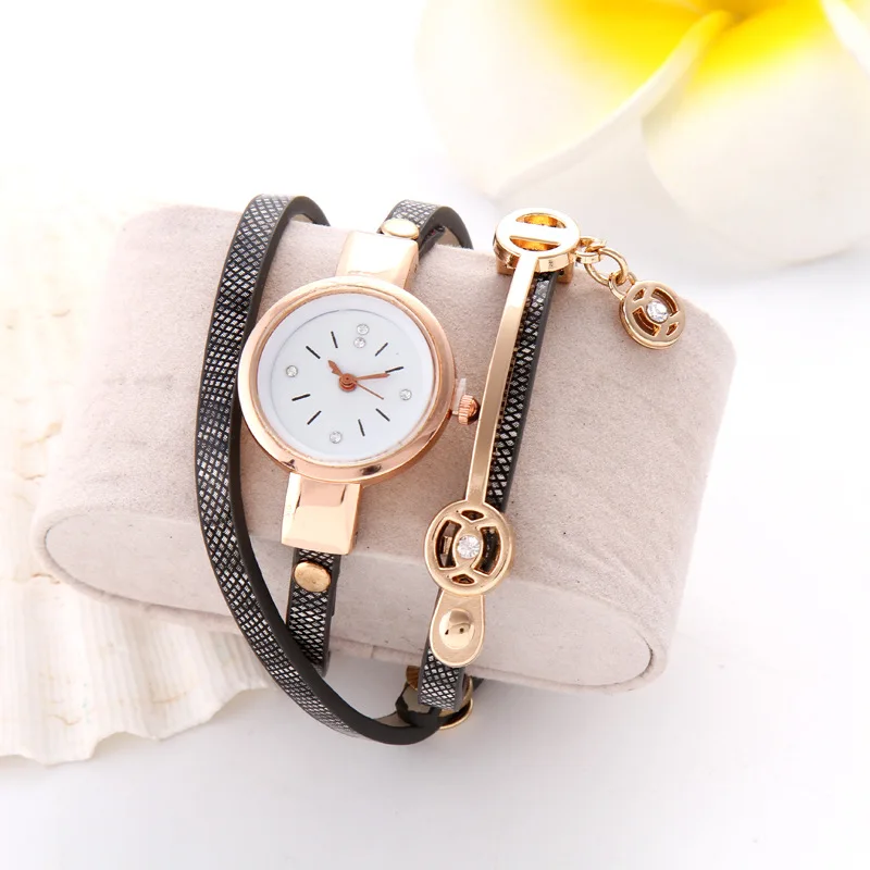 

Luxury Women Bracelet Watch Lady Electronic Quartz Wrist Watches