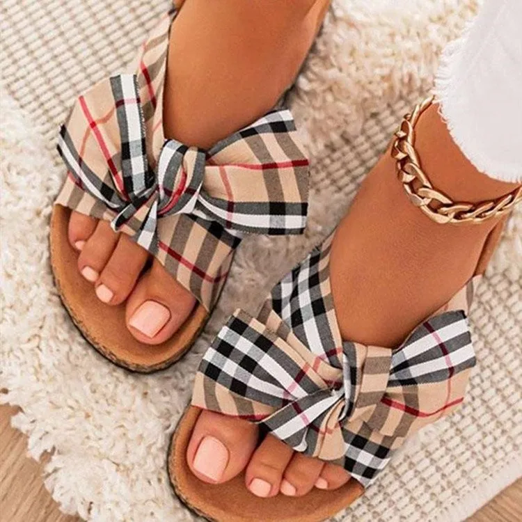 

2021 Summer Women's Sandals Outdoor Footwear Casual Slides Ladies Outdoor Slippers Straw Bow Jelly Flat New Fashion Wedge Shoes