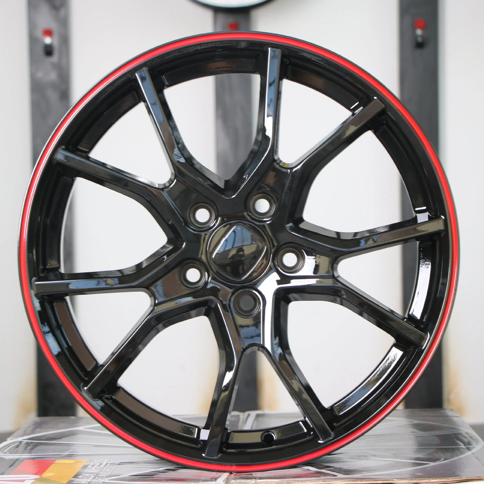 

Hot Sale 17 inch 5x114.3 Black+Red line Casting Alloy Rims Passenger Car Wheels For Honda Civic