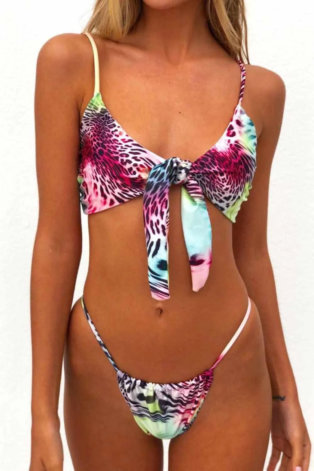 

Sexy Snakeskin Leopard Print Bow Tie Beach Vacation Bikini, Picture color