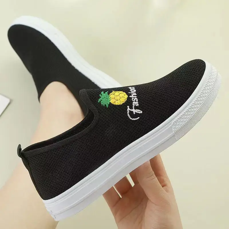 

Foreign trade fly weave casual women shoes breathable new flat walking a foot pedal fly weave shoes, 3 colors