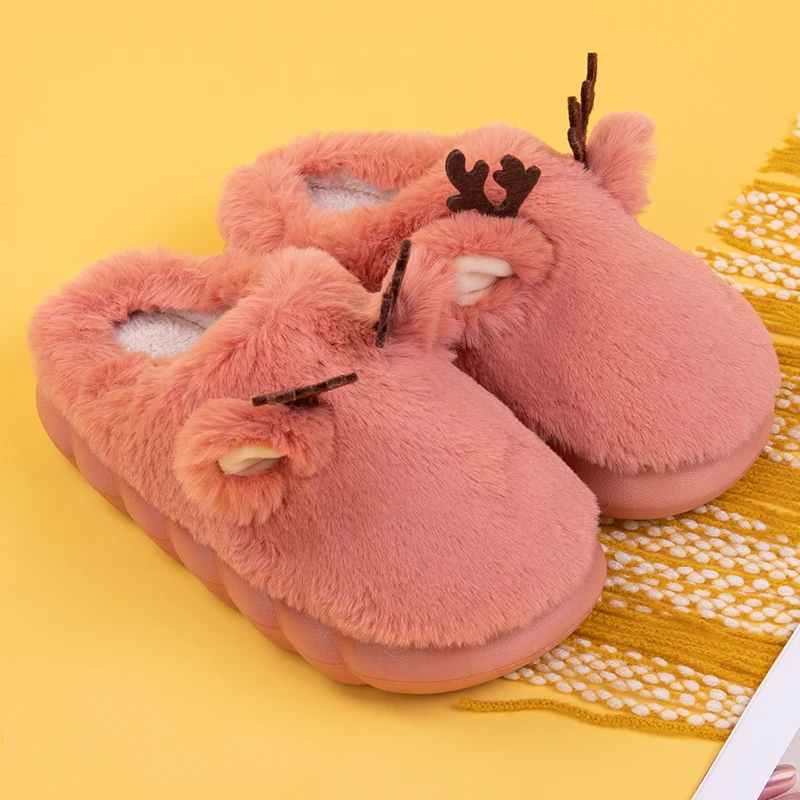 

Latest Hot Design Cute Elk Home Winter Slides Good Quality Comfort Warm Ladies Christmas Slippers 2021, Beige,yellow,matcha ,red