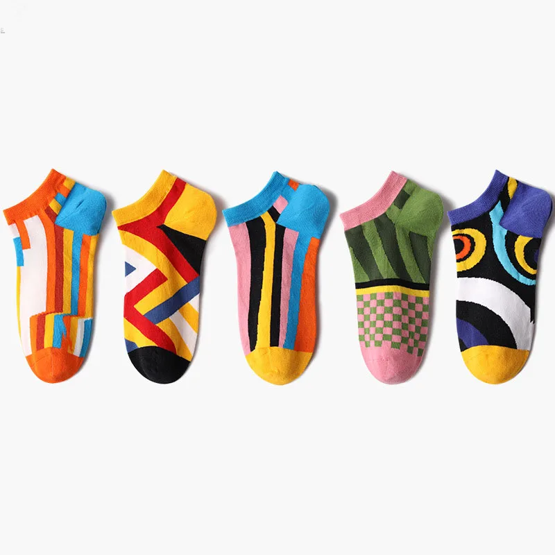 

Wholesale Cute Fashion New Short Geometry Pattern Design Stripe Plaid Breathable Low Cut Boat Sock Women's Cotton Socks