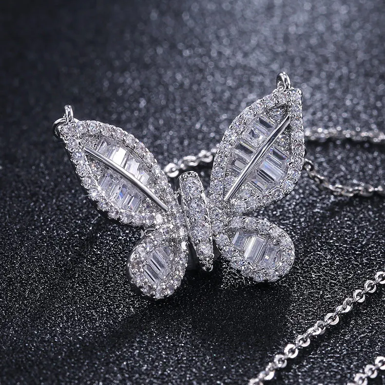 

Ins S925 Silver Link Chain Butterfly Pendant Choker Necklace Glitter Bling Full Rhinestone Crystal Butterfly Necklace For Women