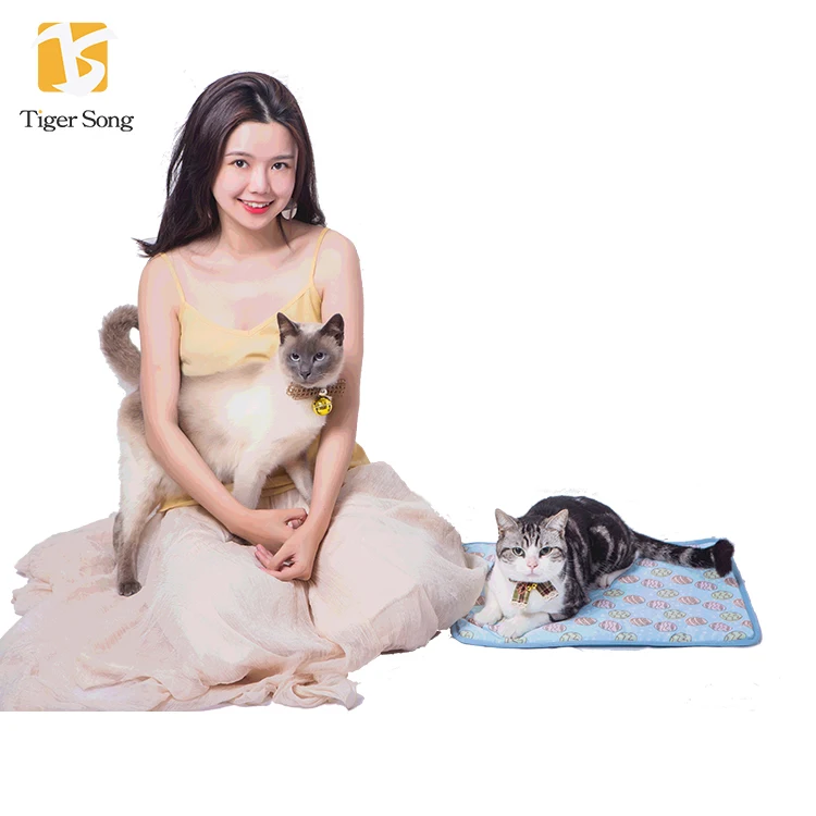 

Pet Cooling Mat Pet Ice Pad Large Cat Cushion Summer Keep Cool Pet Cooling Gel Mat For Dogs, Customized color