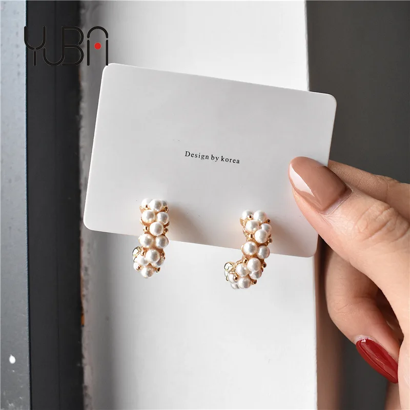 

New South Korea Dongdaemun New Style Temperament Wild Geometric Semicircle Pearl Earrings Small Earrings