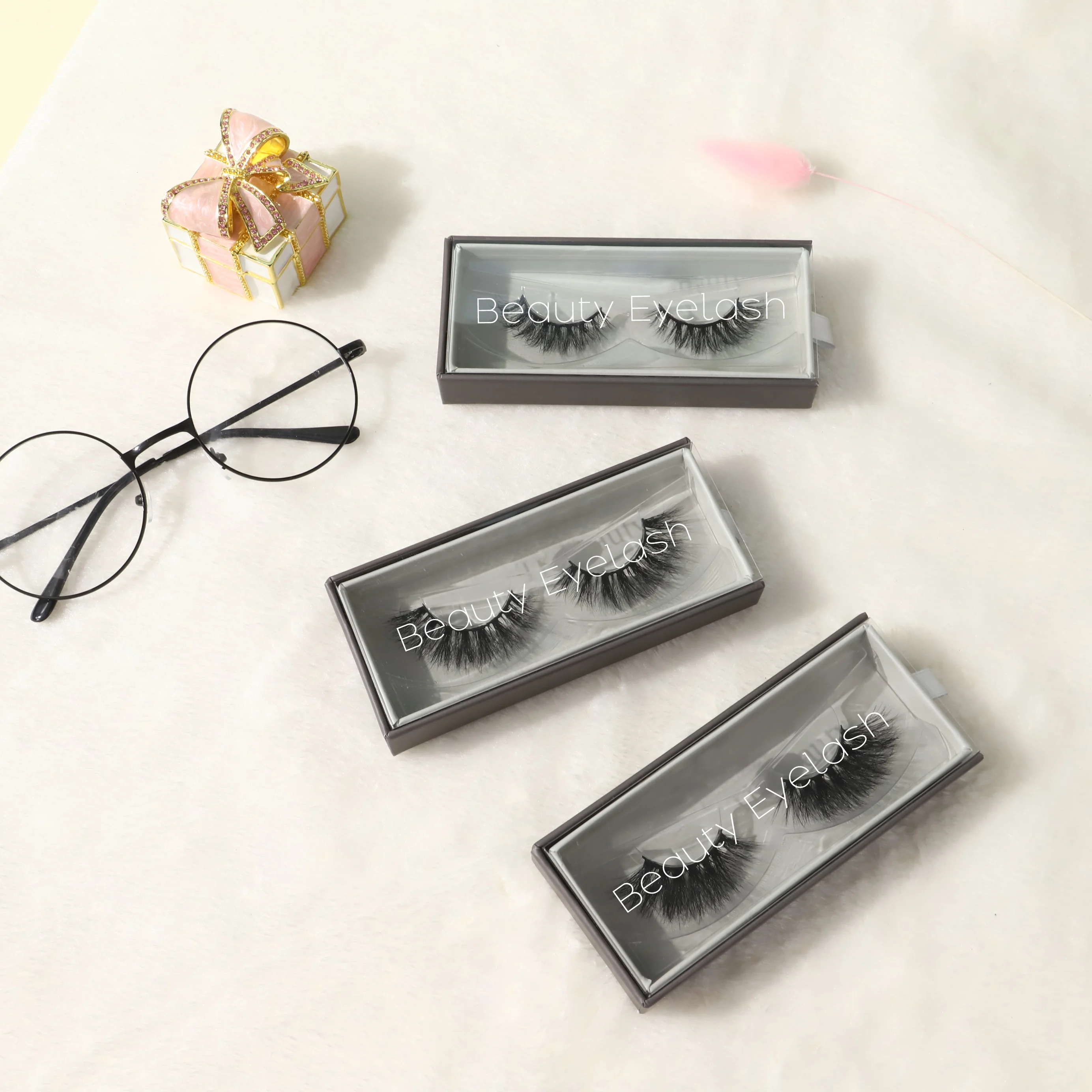 

2021 new arrival lashes factory price logo packaging faux mink lashes