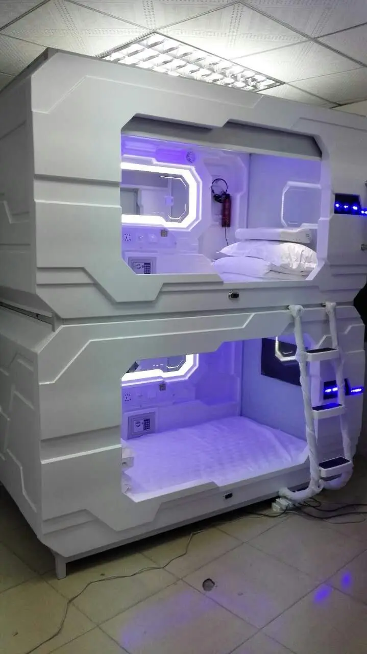 Horizontal capsule.jpg