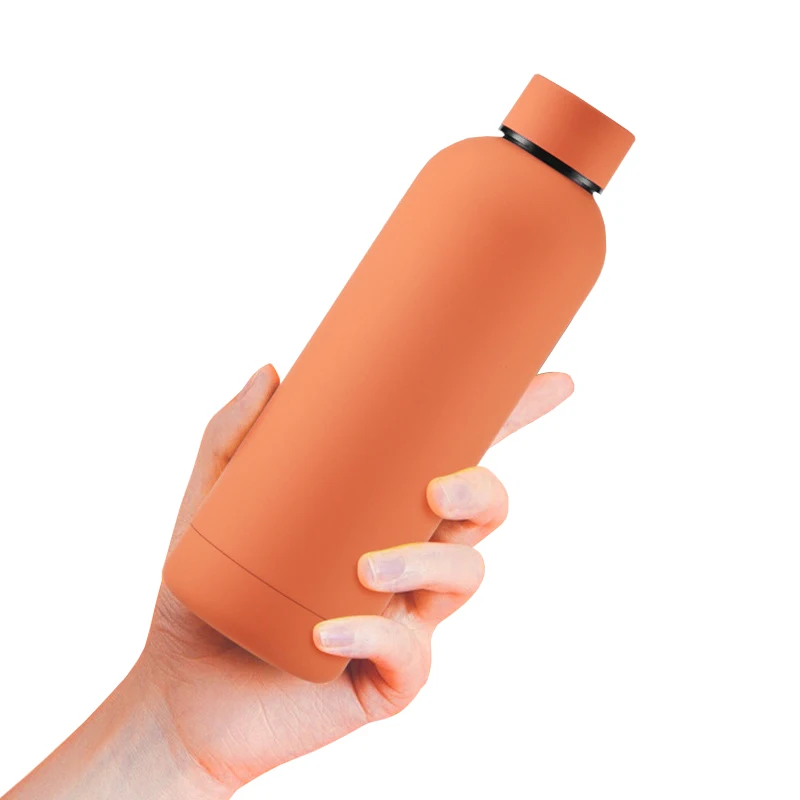 

Yeway Sport Water bottles 2021 hot sell 500ml Support free Sample Reusable Double Wall Stainless Steel Sport Water Bottles, Customized color