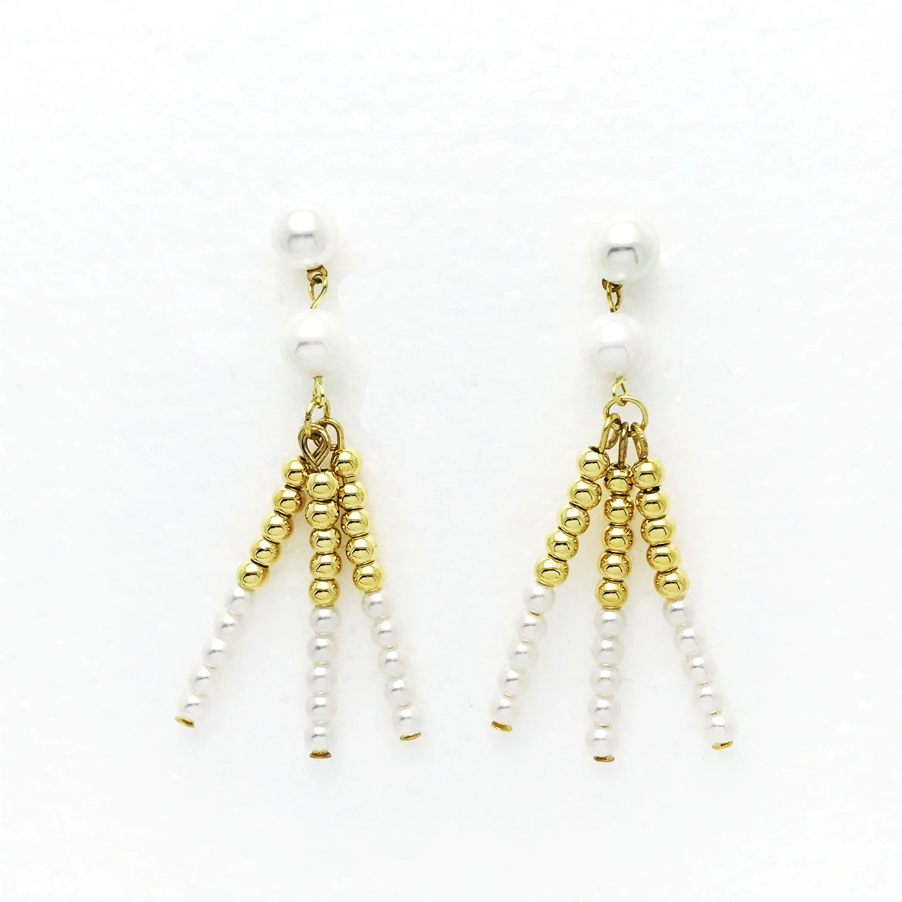 

Eico Glass Gold Glass Beads Tassels Drop Earring For Women
